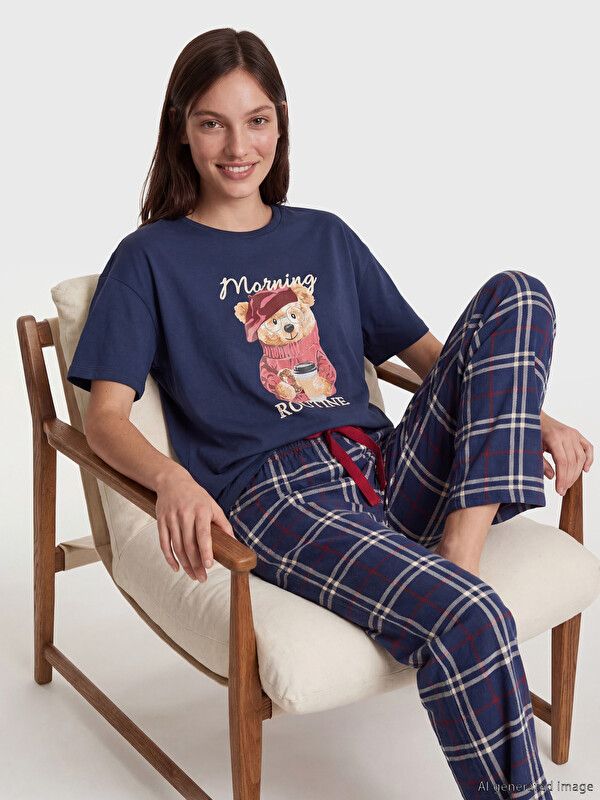 Moudda LC Waikiki - Pyjama manches courtes en jersey pour Femme couleur Bleu marine à carreaux - Tunisie 1