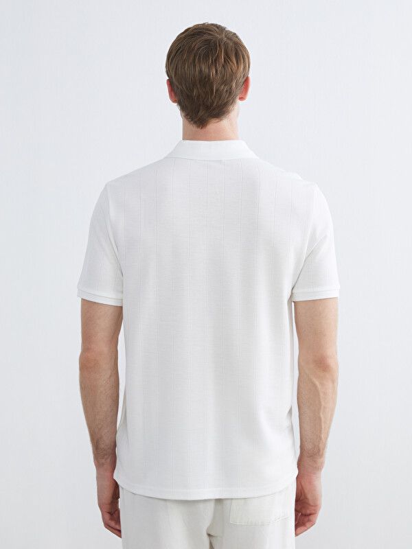 Moudda LC Waikiki - T-shirt manches courtes en jersey pour Homme couleur Écru - Tunisie 4