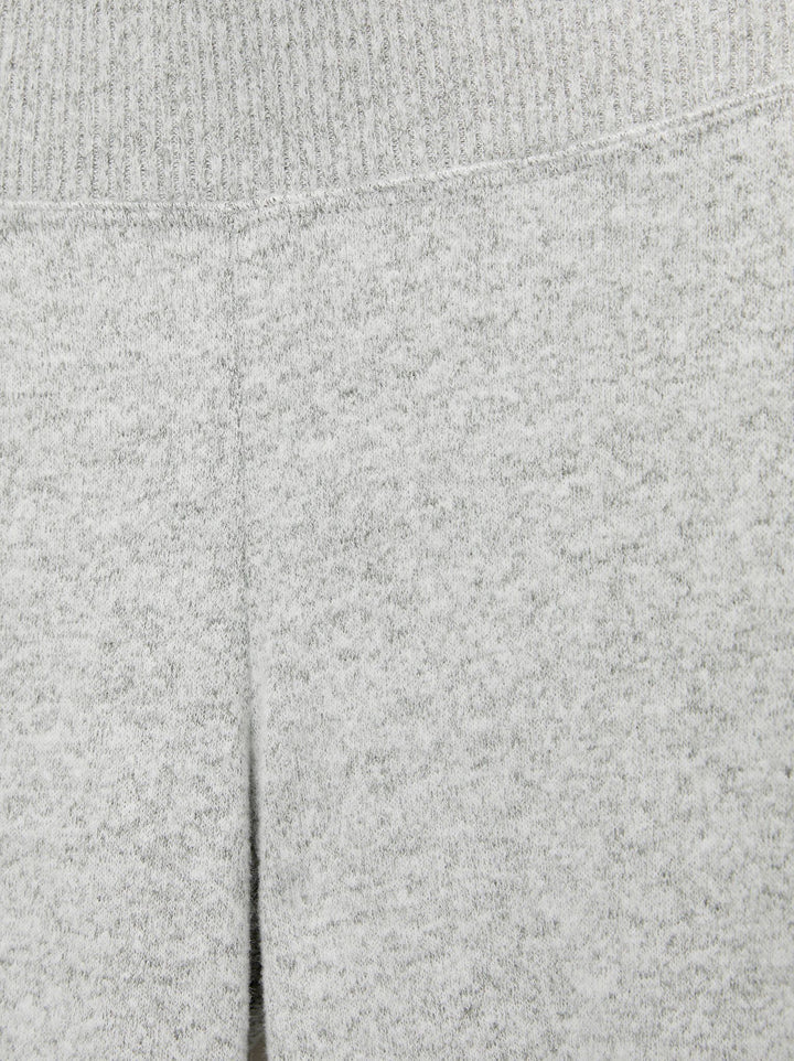 Moudda PULL & BEAR - Pantalon Flare - Ceinture Côtes Soft Touch - Tunisie 4
