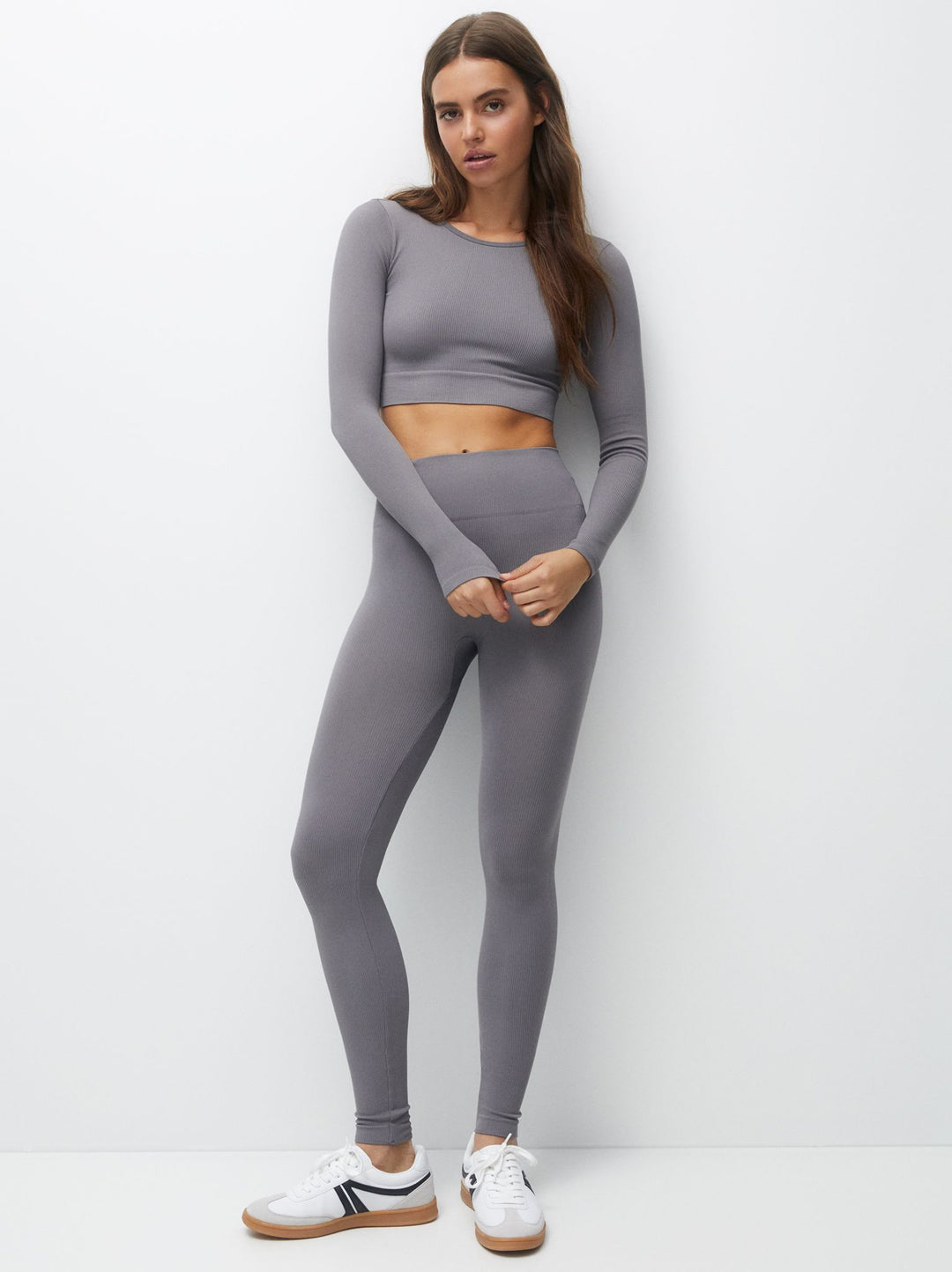 Moudda PULL & BEAR - T-Shirt - Tunisie 1