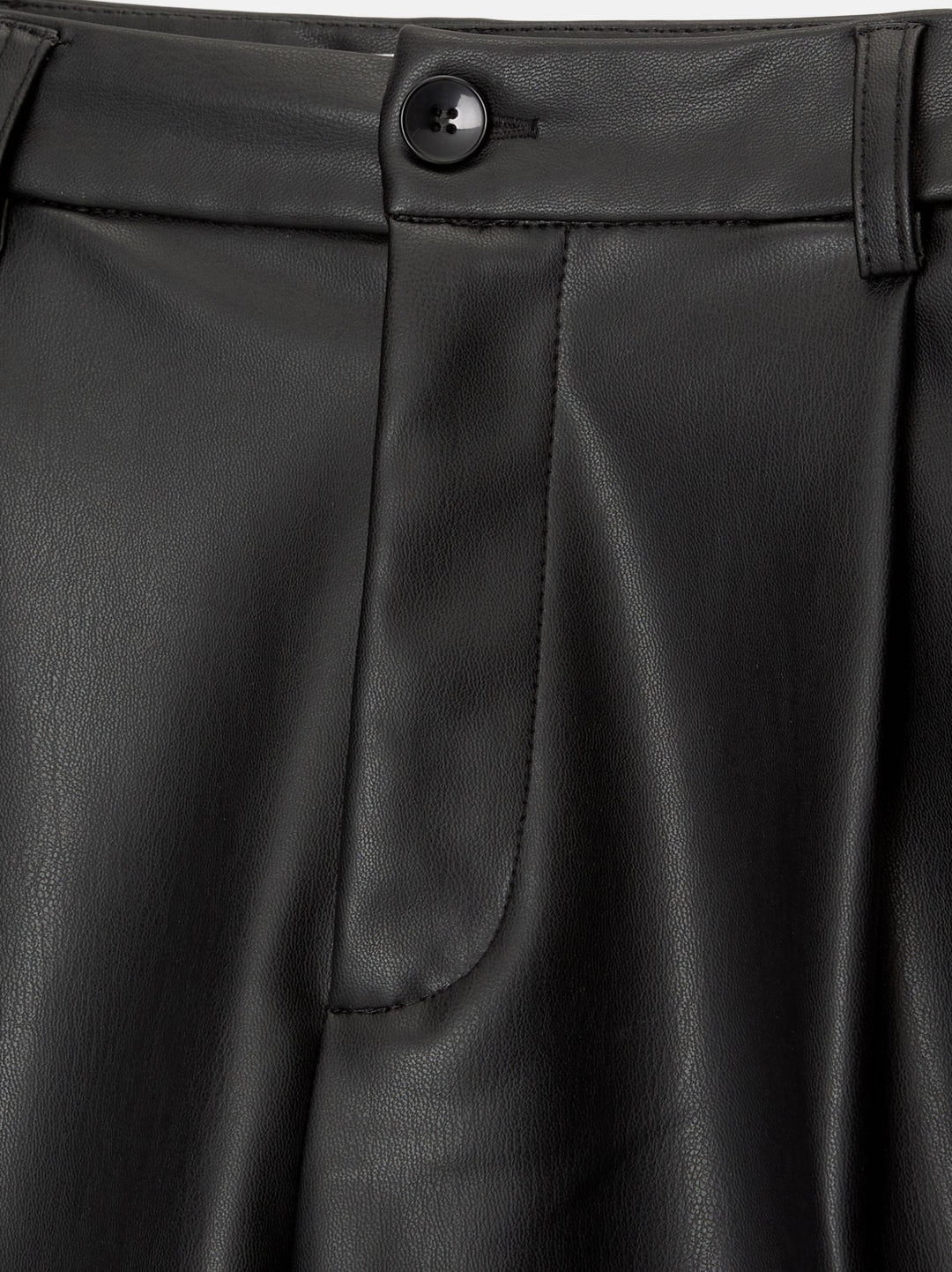 Moudda PULL & BEAR - Bermuda à Pinces PU - Tunisie 4