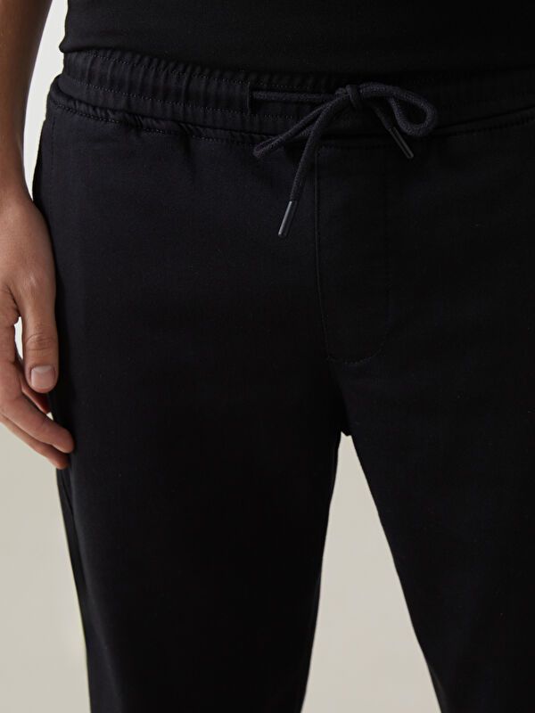 Moudda LC Waikiki - Pantalon mi-saison en tissu couleur Noir pour hommes - Tunisie 3