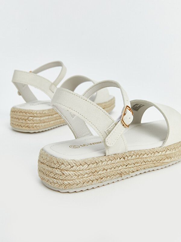 Moudda LC Waikiki - Sandales pour Fille couleur Beige - Tunisie 5