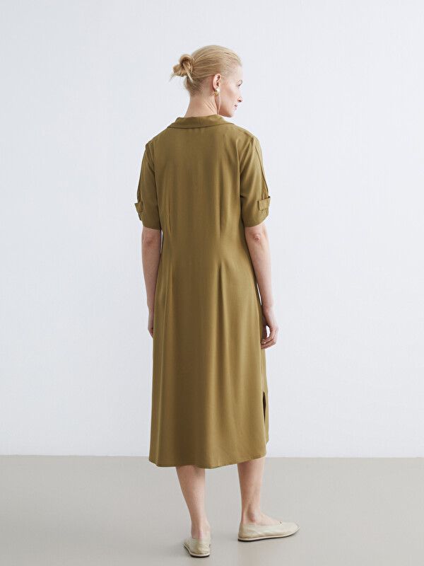 Moudda LC Waikiki - Robe manches courtes en tissu pour Femme couleur Vert huile - Tunisie 4