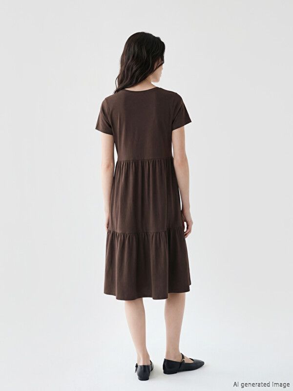 Moudda LC Waikiki - Robe maternité en jersey manches courtes pour Femme couleur Marron foncé - Tunisie 3