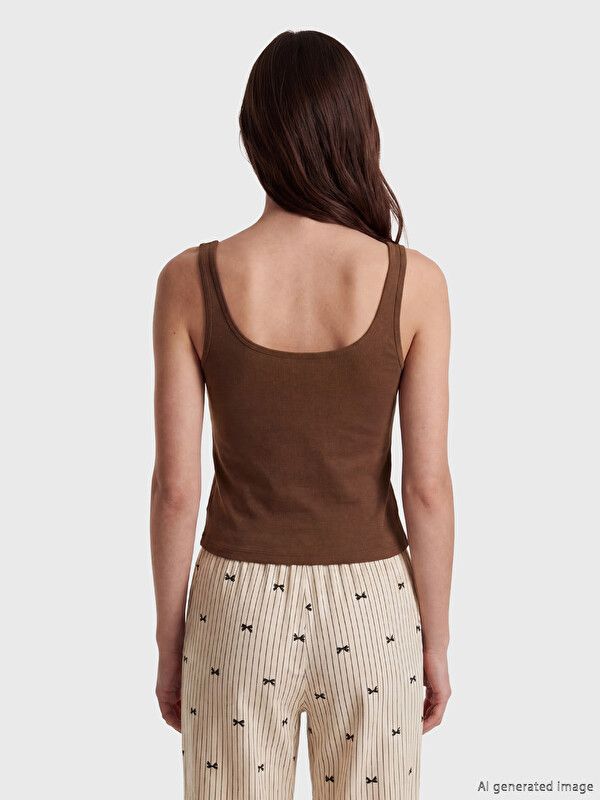 Moudda LC Waikiki - Sous-vêtement - Débardeur pour Femme couleur Marron - Tunisie 4