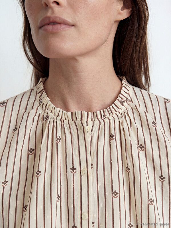 Moudda LC Waikiki - Chemise manches longues en tissu pour Femme couleur Écru rayé - Tunisie 3