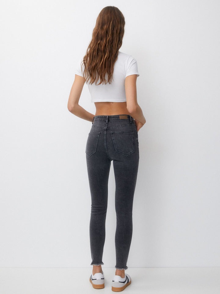 Moudda PULL & BEAR - Trousers - Tunisie 1