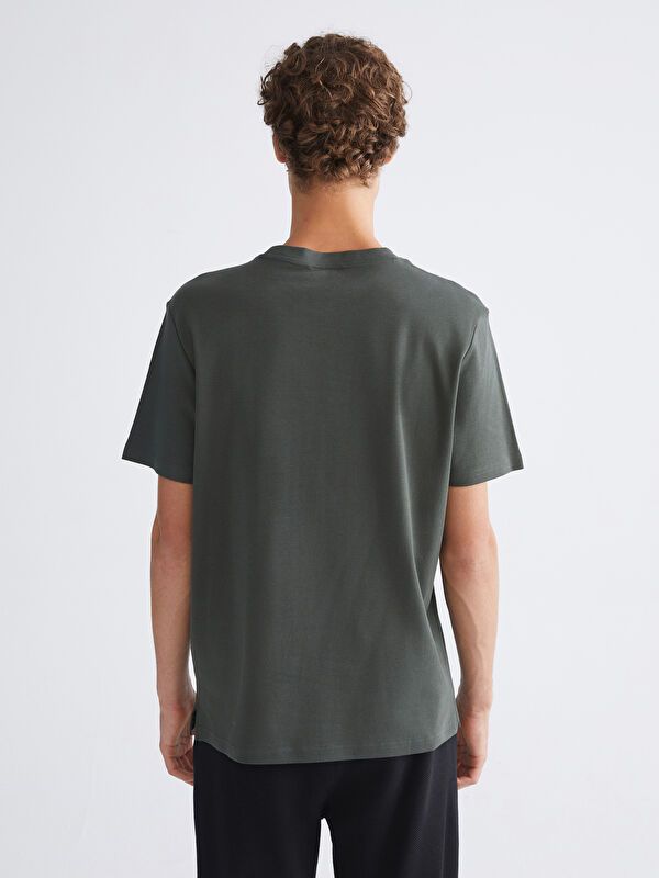 Moudda LC Waikiki - T-shirt jersey basique manches courtes Homme Kaki - Tunisie 4