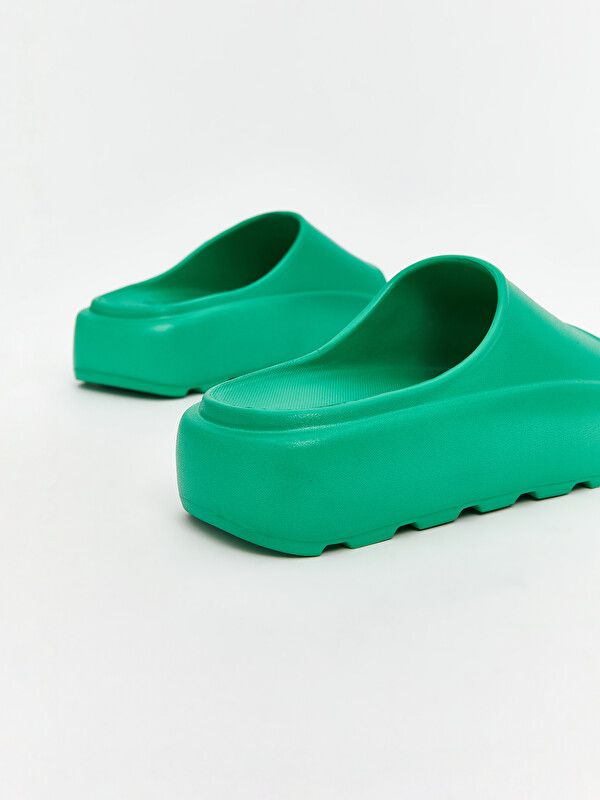 Moudda LC Waikiki - Pantoufles légères pour Femme couleur Vert terne - Tunisie 5