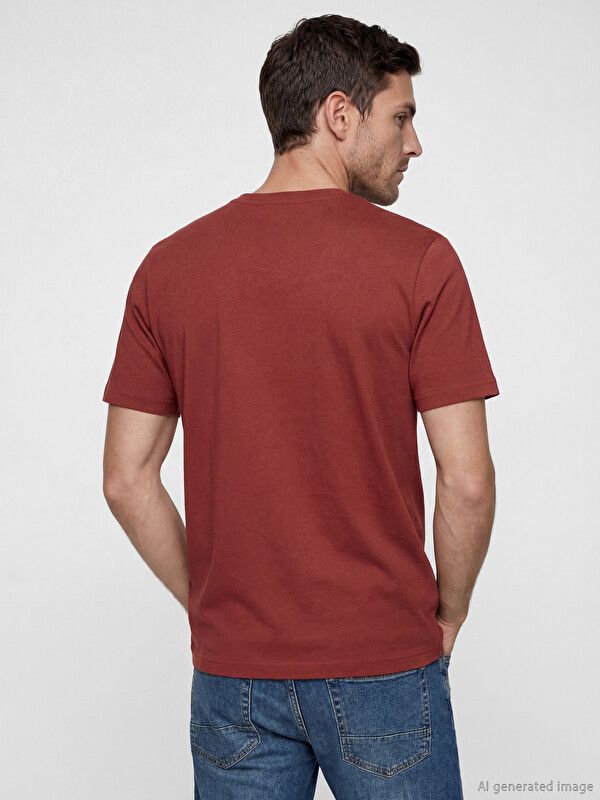 Moudda LC Waikiki - T-shirt imprimé manches courtes en jersey pour Homme couleur Rouge terne - Tunisie 3