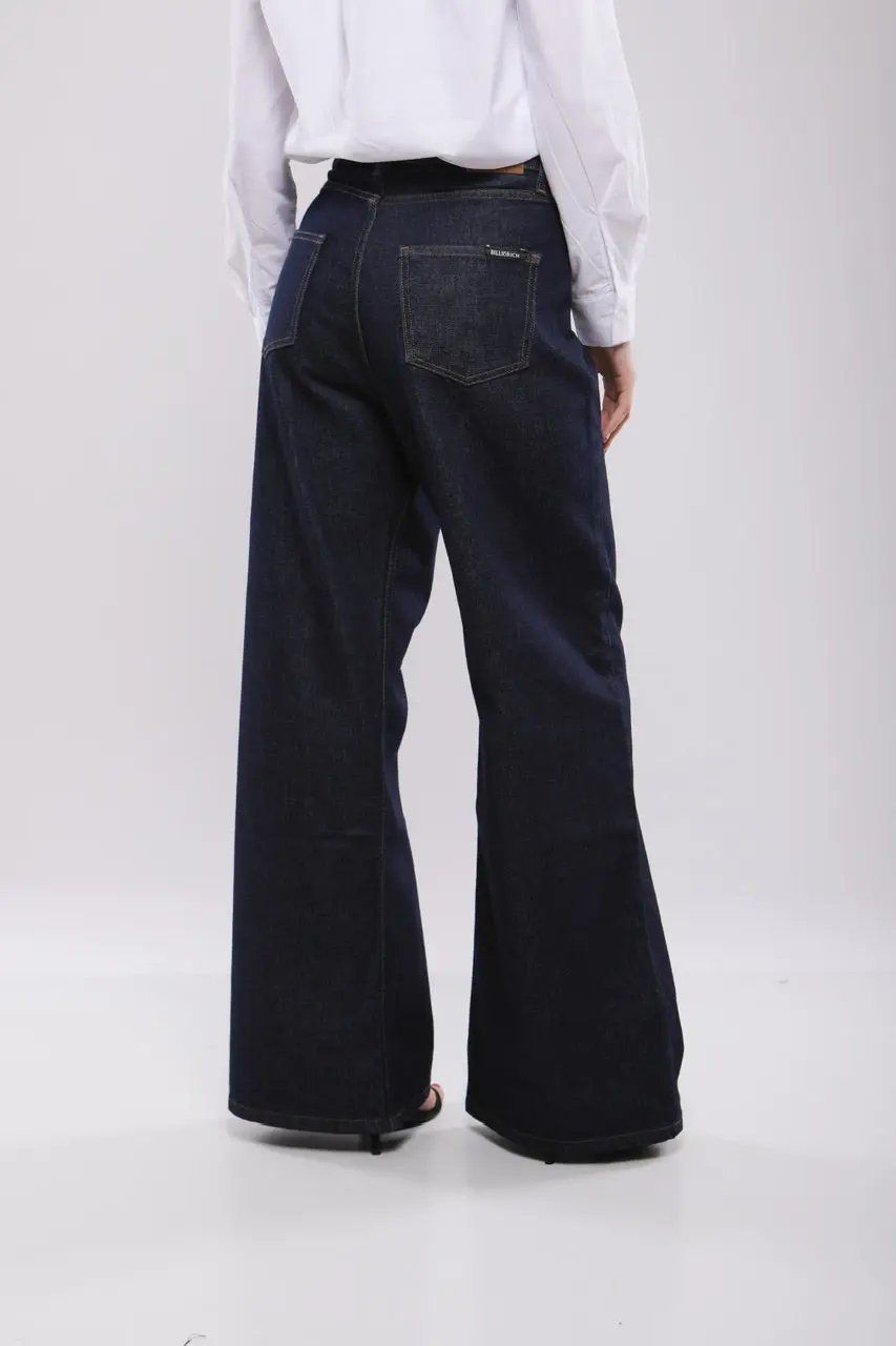Moudda Billiorich - Pantalon Large Femme en Jean - Tunisie 2
