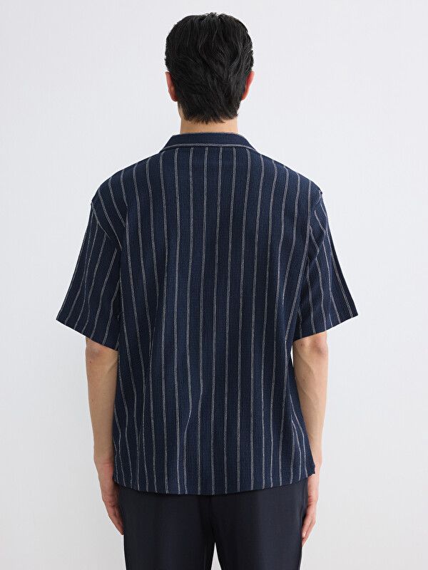 Moudda LC Waikiki - Chemise manches courtes en tissu pour Homme couleur Bleu marine rayé - Tunisie 4