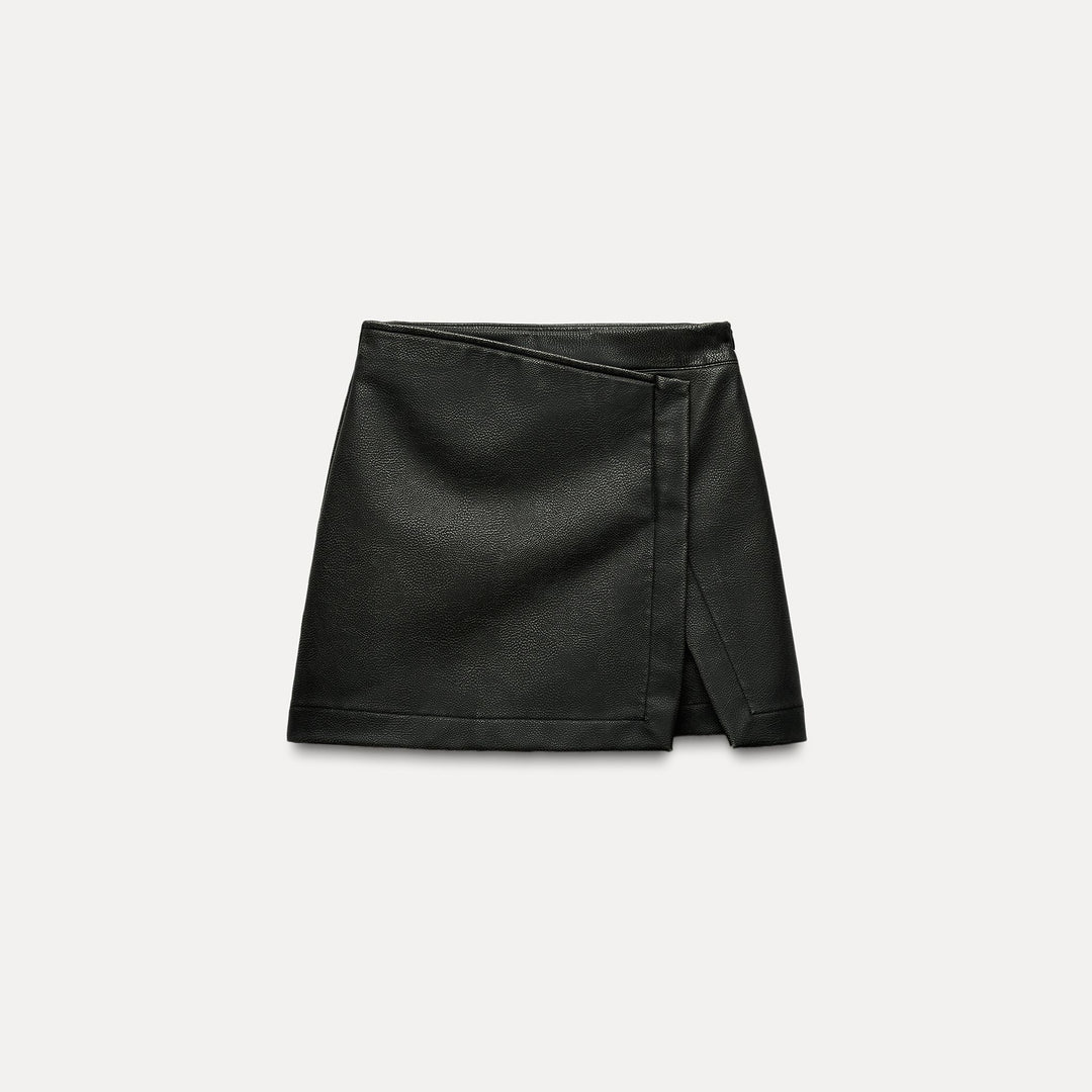 Moudda ZARA - Short-jupe en similicuir délavé - Tunisie 1