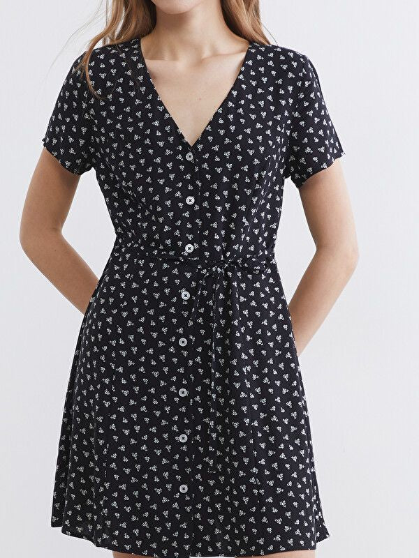 Moudda LC Waikiki - Robe manches courtes en tissu pour Femme couleur Noir imprimé - Tunisie 3