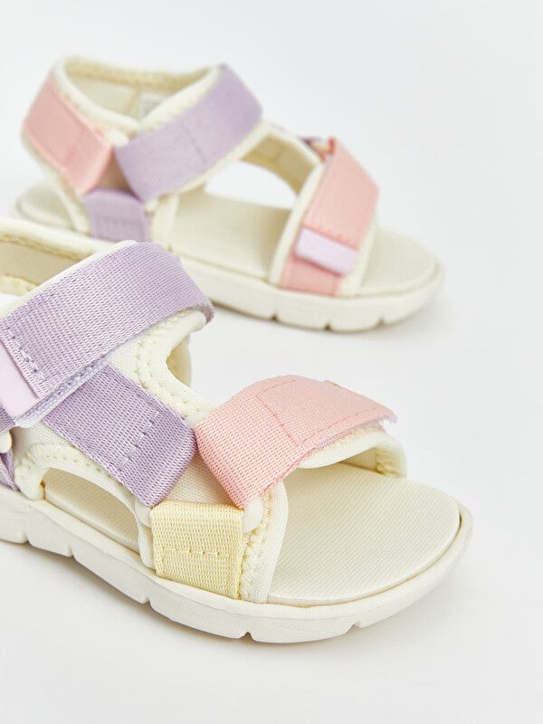 Moudda LC Waikiki - Sandales pour Fille couleur Beige clair - Tunisie 3