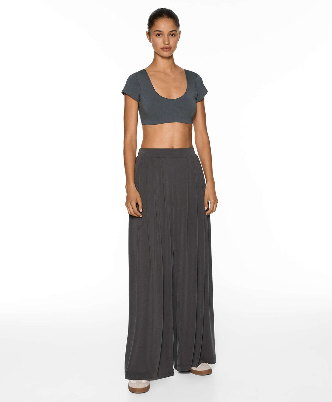Moudda Oysho - Soutien-Gorge Top avec Manches Amovible Soft Minimaliste - Tunisie 1