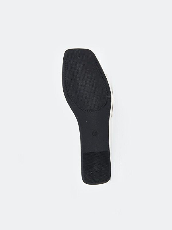 Moudda LC Waikiki - Chaussons stylés pour Femme couleur Écru - Tunisie 4