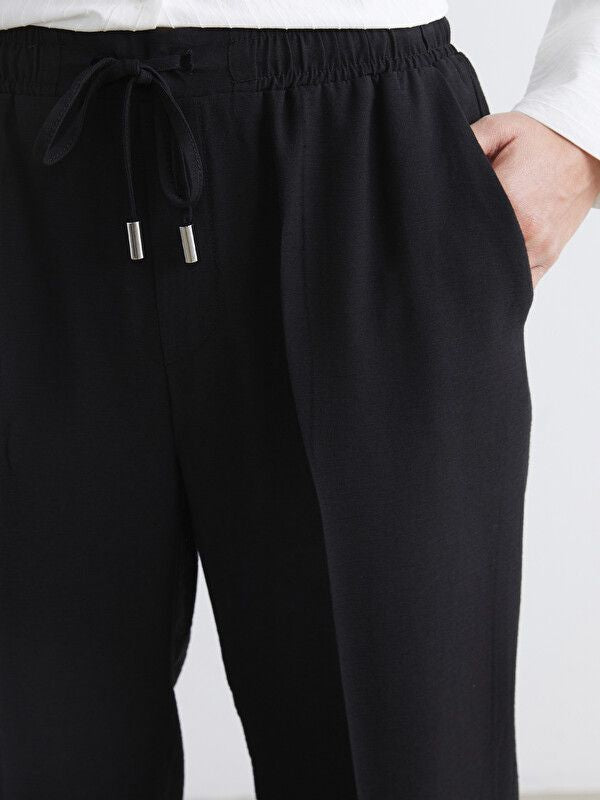 Moudda LC Waikiki - Pantalon fin en tissu pour Femme couleur Noir - Tunisie 3