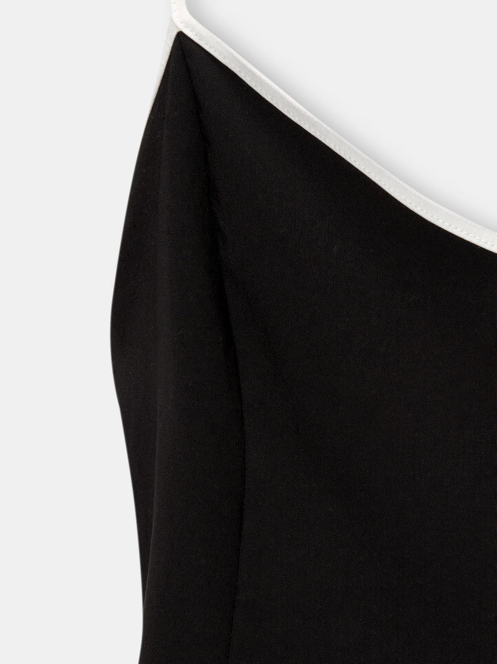 Moudda PULL & BEAR - Robe Mini Encolure V avec Vif - Tunisie 2