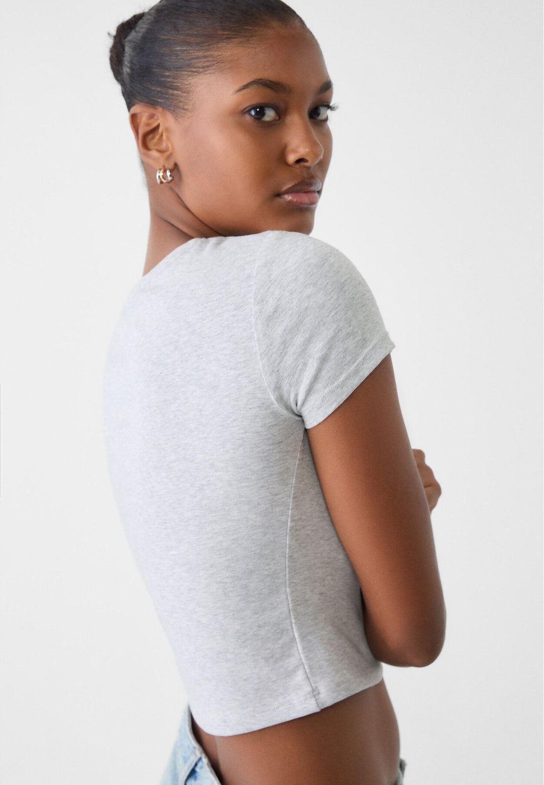 Moudda STRADIVARIUS - T-Shirt Crop Basique Manche Courte Coton Gris Chiné Grandes Surfaces - Tunisie 4
