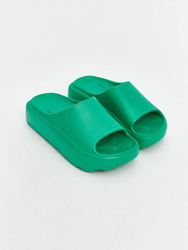 Moudda LC Waikiki - Pantoufles légères pour Femme couleur Vert terne - Tunisie 1
