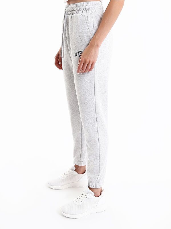 Moudda LC Waikiki - Pantalon en jersey Femme Mélange gris clair - Tunisie 4