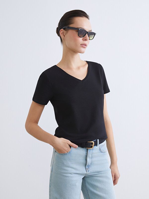 Moudda LC Waikiki - Body basique manches courtes en jersey pour Femme couleur Noir - Tunisie 1