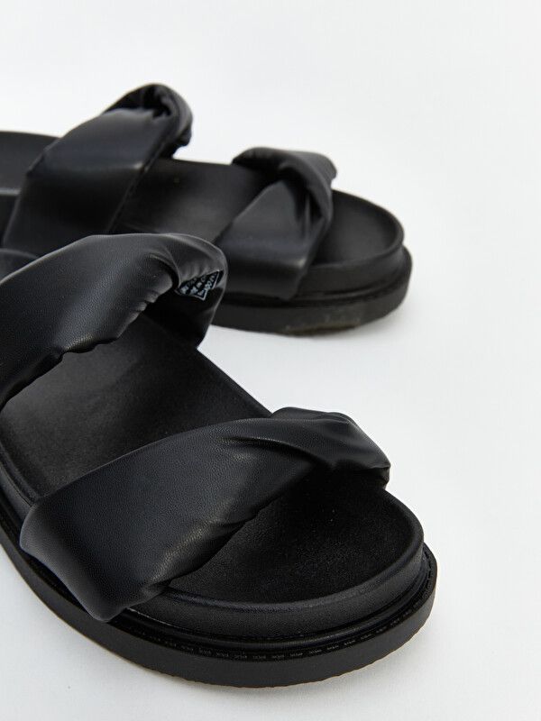 Moudda LC Waikiki - Chaussons stylés pour Femme couleur Noir - Tunisie 3