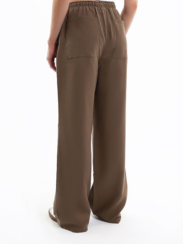 Moudda LC Waikiki - Pantalon tissé fin Femme Kaki - Tunisie 5