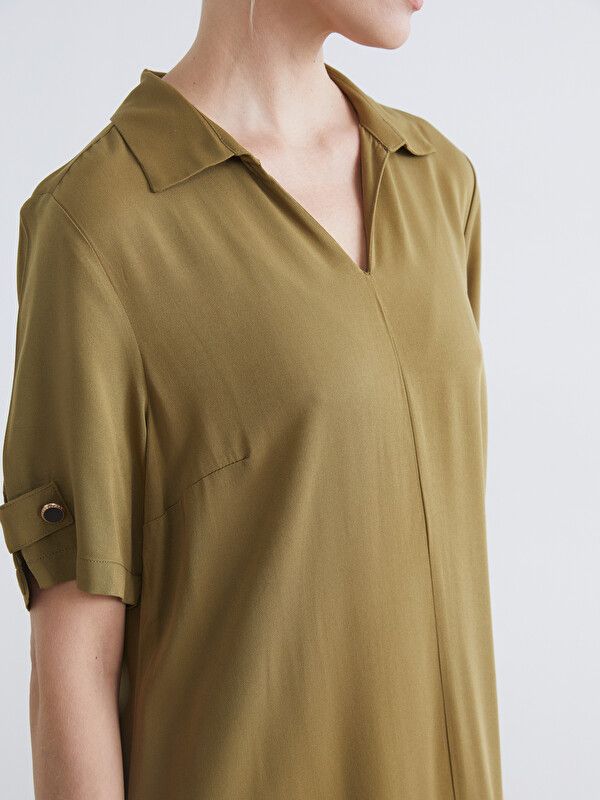 Moudda LC Waikiki - Robe manches courtes en tissu pour Femme couleur Vert huile - Tunisie 3
