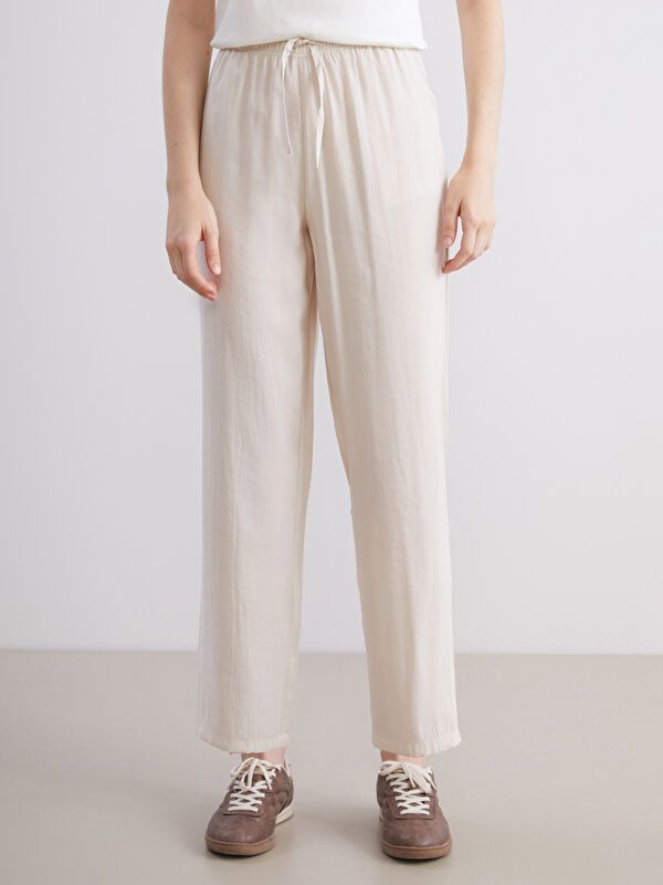 Moudda LC Waikiki - Pantalon tissé moyen Femme Beige - Tunisie 2