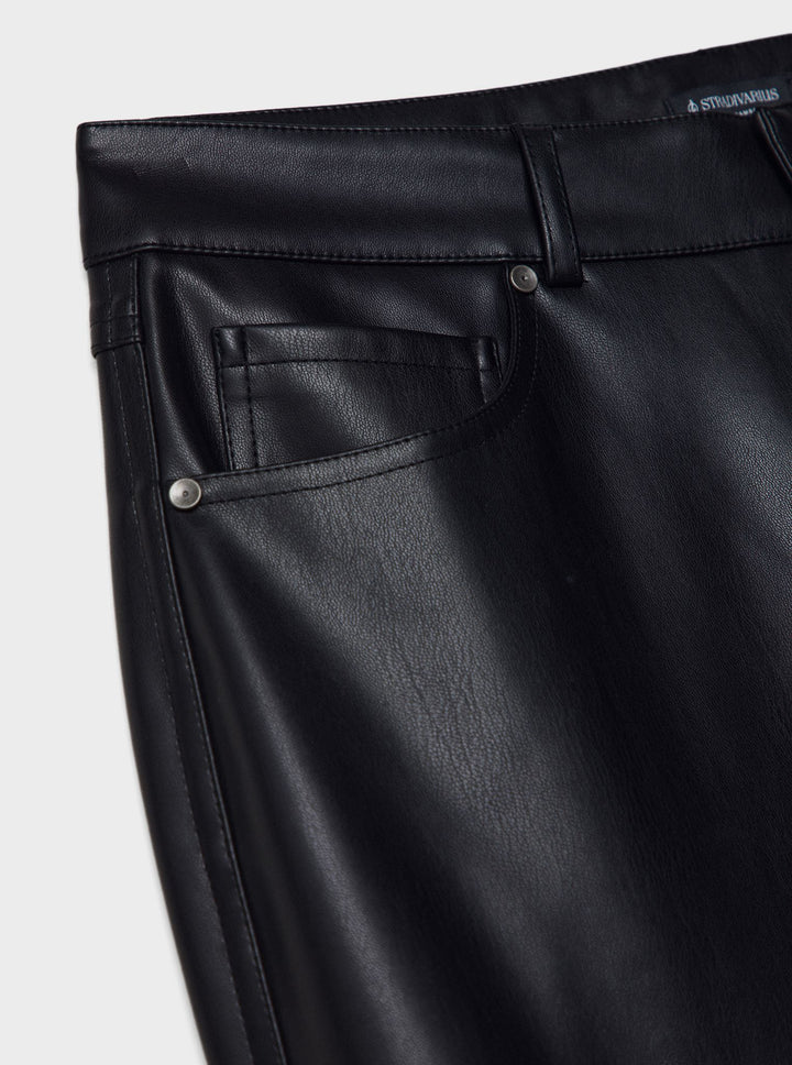 Moudda STRADIVARIUS - Pantalon D98 Straight Fit en Simili Cuir - Tunisie 1