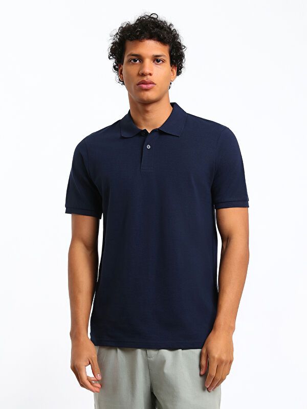 Moudda LC Waikiki - T-shirt col polo basique manches courtes en jersey couleur Bleu marine clair pour hommes - Tunisie 1