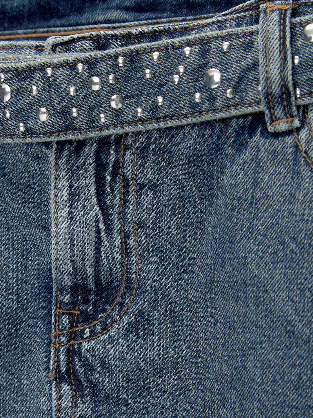 Moudda PULL & BEAR - Jupe Mini Clous - Tunisie 4