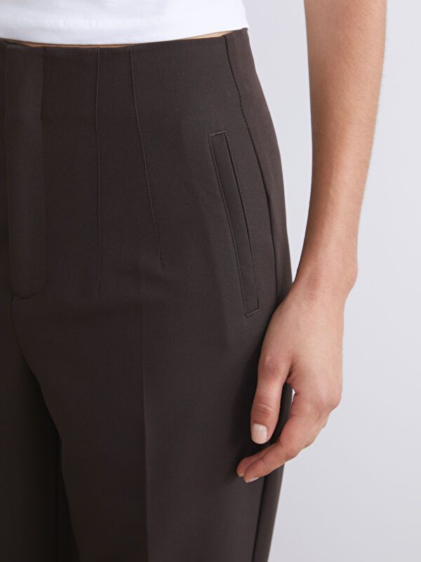 Moudda LC Waikiki - Pantalon tissé moyen Femme Brun foncé - Tunisie 3