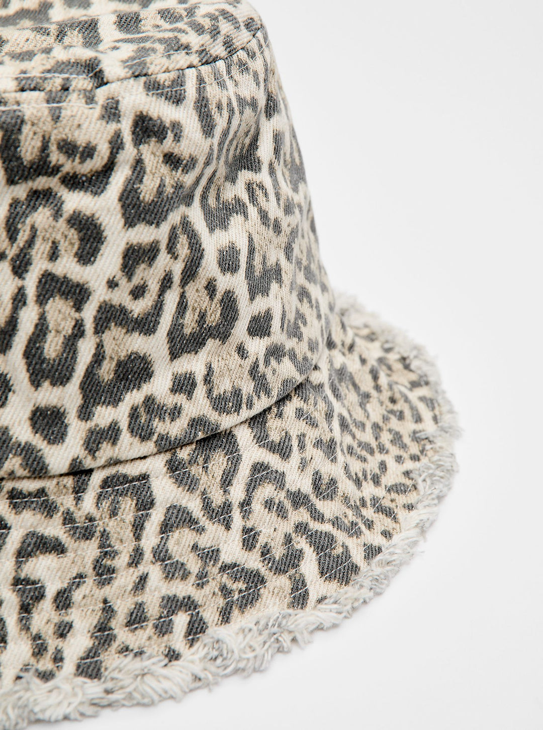 Moudda STRADIVARIUS - Chapeau Bucket Léopard - Tunisie 3