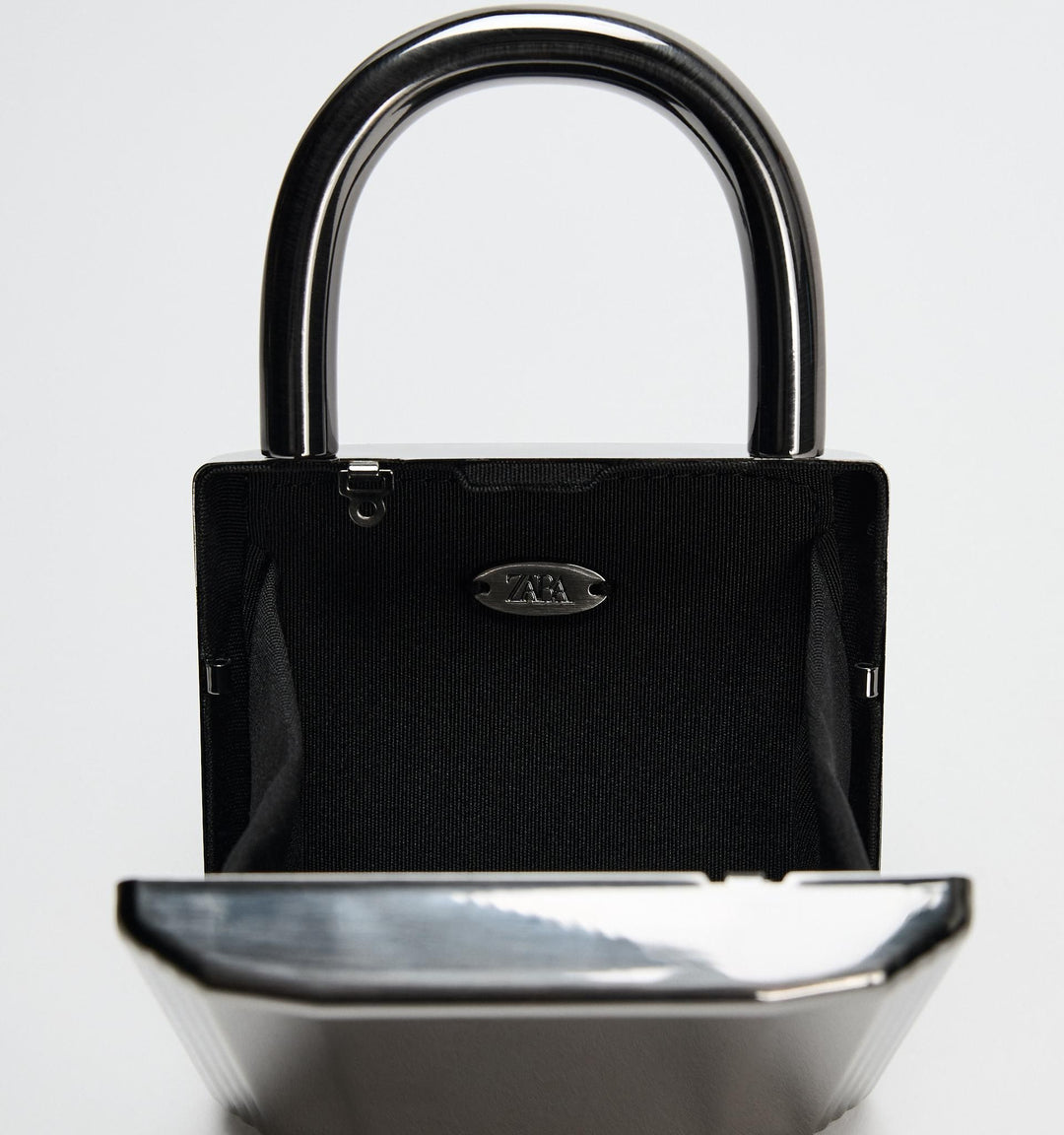 Moudda ZARA - Boîte rigide - Tunisie 4