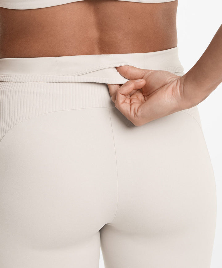 Moudda Oysho - Legging Long Comfortlux Taille Haute - Blocs Côtes Doublé - Tunisie 6