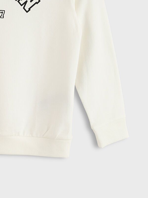 Moudda LC Waikiki - Sweatshirt en jersey Garçon Ecru - Tunisie 3