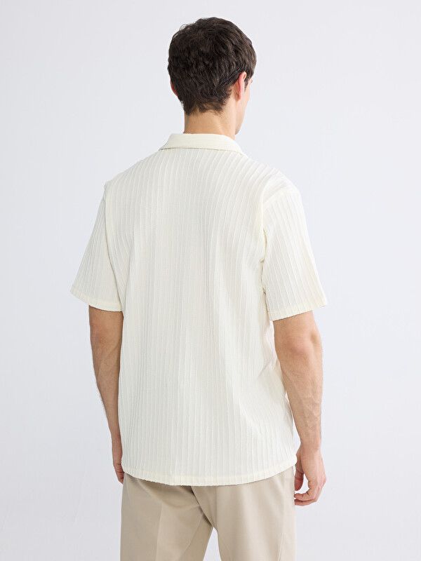 Moudda LC Waikiki - Chemise manches courtes en tissu pour Homme couleur Écru - Tunisie 4