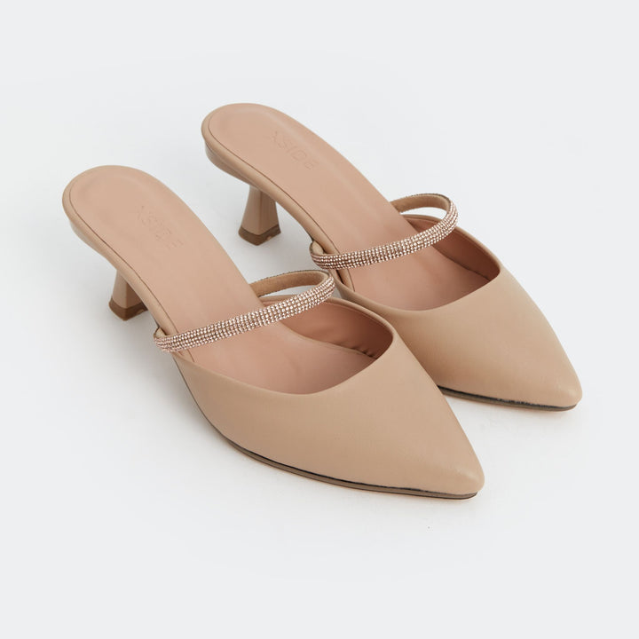 Moudda LC Waikiki - Pantoufles stylées Femme Beige - Tunisie 1