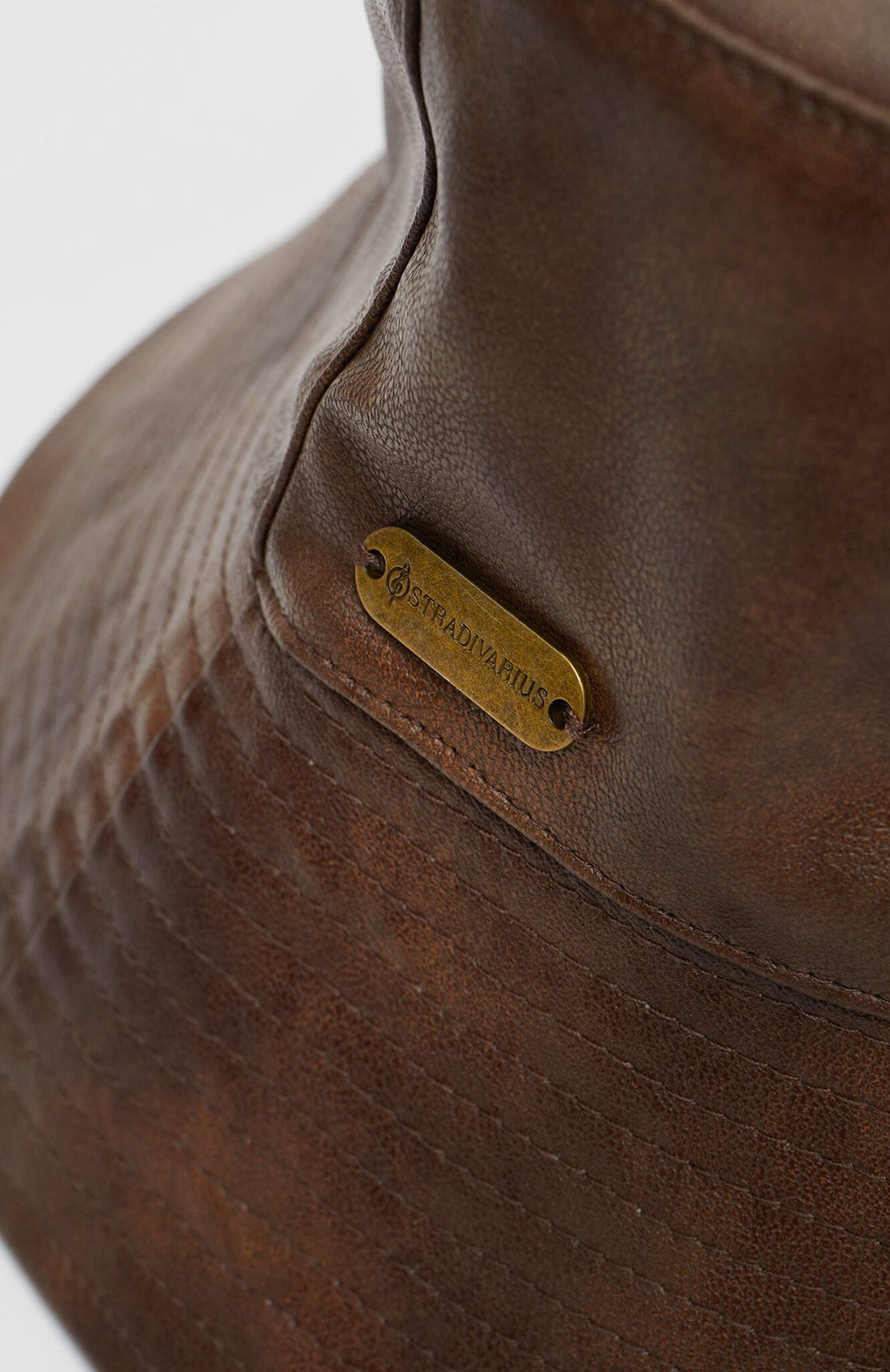 Moudda STRADIVARIUS - Chapeau/bonnet/casquette - Tunisie 2