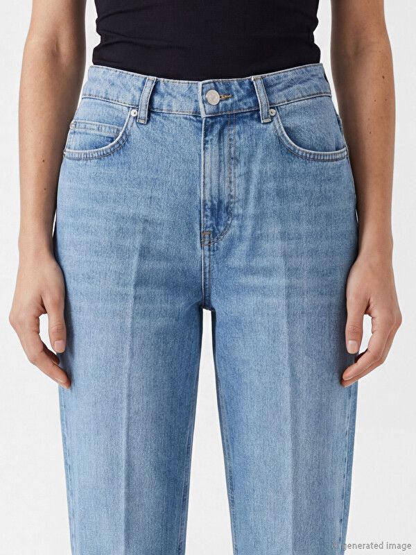 Moudda LC Waikiki - Jean basique en denim pour Femme couleur Bleu indigo clair rodé - Tunisie 3