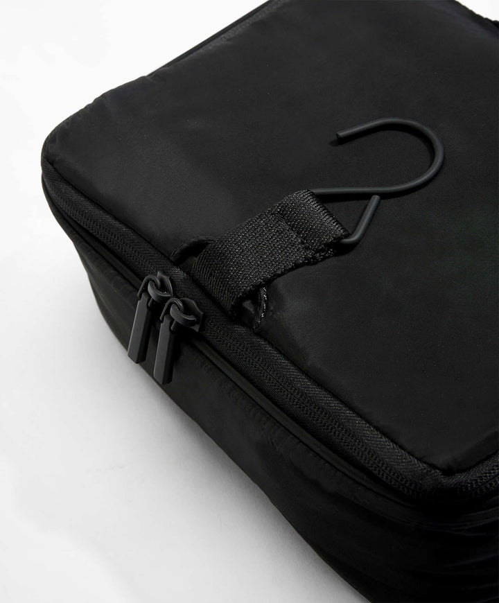 Moudda Oysho - Trousse à Suspendre avec Fermeture - Tunisie 5