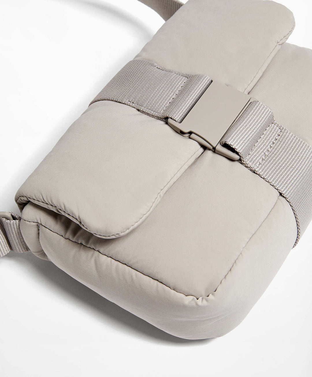 Moudda Oysho - Mini Sac en Nylon avec Boucle - Tunisie 6