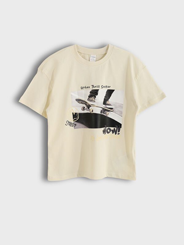 Moudda LC Waikiki - T-shirt en jersey manches courtes Garçon Beige clair - Tunisie 1