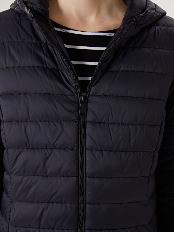 Moudda LC Waikiki - Manteau matelassé léger Femme Noir - Tunisie 3