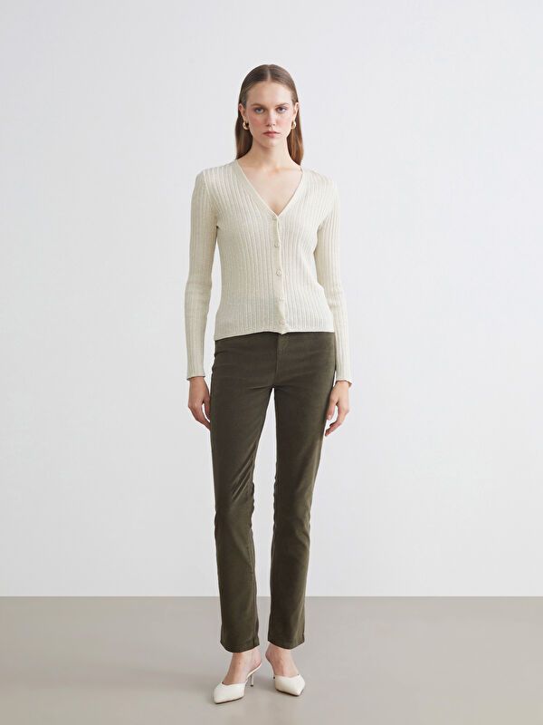 Moudda LC Waikiki - Pantalon épais en tissu couleur Vert kaki pour femmes - Tunisie 1