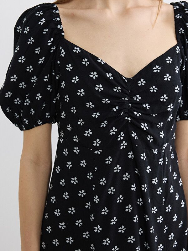 Moudda LC Waikiki - Robe manches courtes en tissu pour Femme couleur Noir imprimé - Tunisie 2